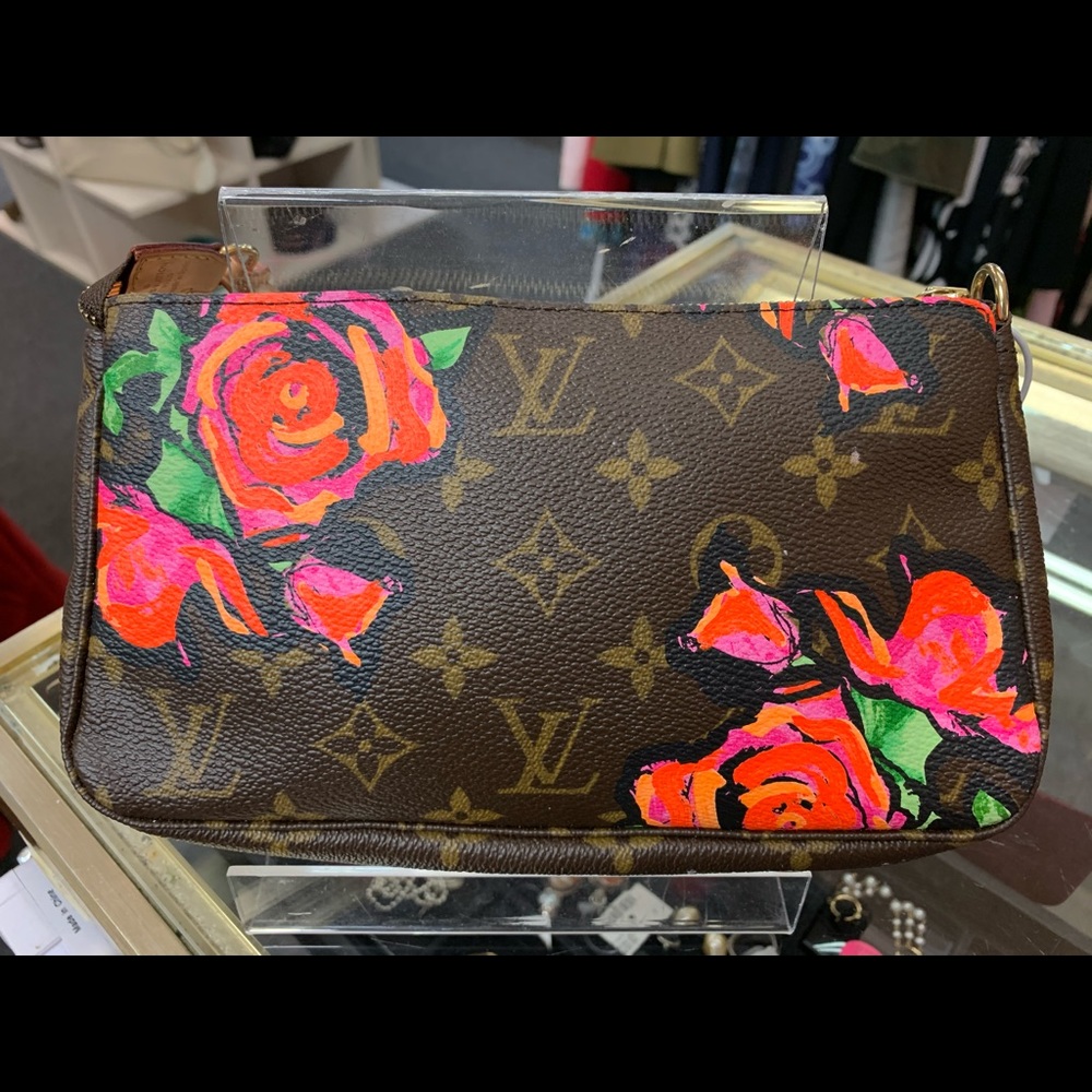 Louis Vuitton Purse